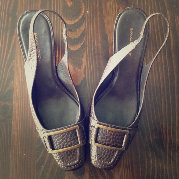 Amazing Banana Republic brown leather dress shoes