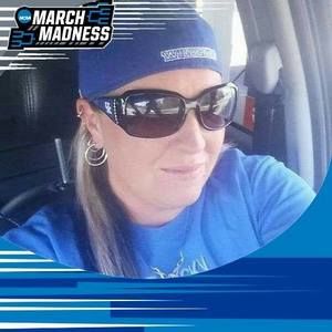 Meet your Posher, Hillary