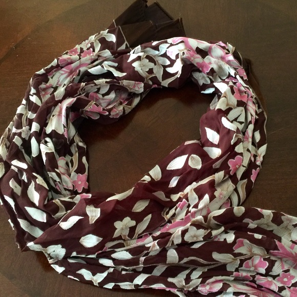Beautiful scarf