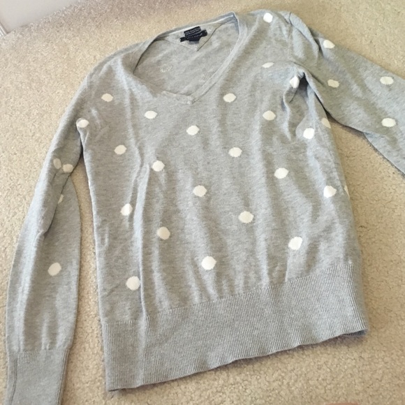 polka dot v neck sweater