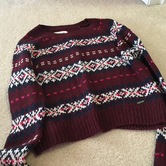 burgundy sweater