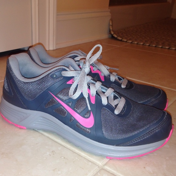 Nike Emerge Shoes