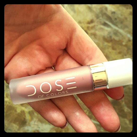 DOSE OF COLORS matte lipstick Color STONE