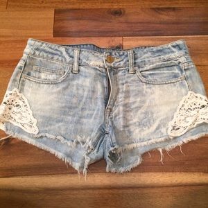 American Eagle lace jean shorts!