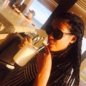 Meet your Posher, Andrea