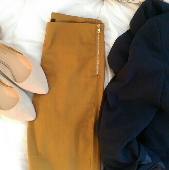 Fitted Caramel Trousers