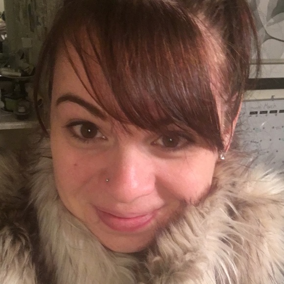 Meet your Posher, Jill