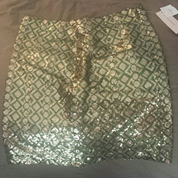 Banana Republic green and gold sequins mini skirt