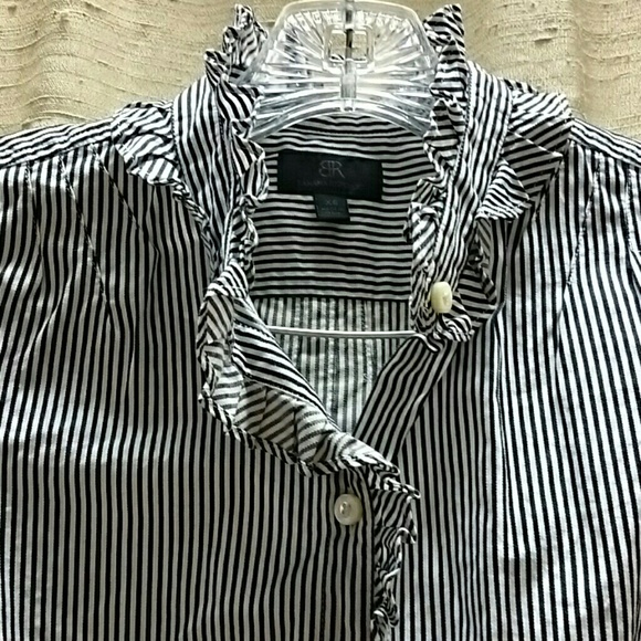 BR Monogram Ruffle Stripe Blouse ๐ - Picture 3 of 3