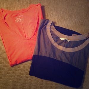 Lot of 2 Women's Tshirts