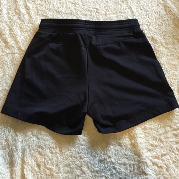 Under Armour Spandex Workout Shorts - Picture 2 of 4
