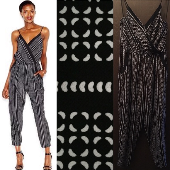 Brand New Bar III Sleeveless Printed Jumpsuit