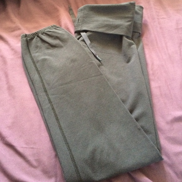 Lululemon cozy pant