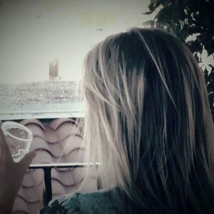 Meet your Posher, Sharlot