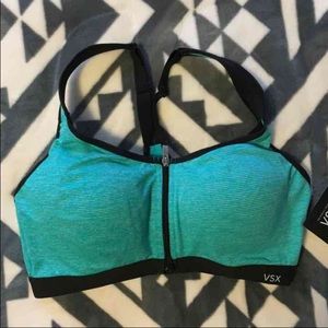 ️️NWT VSX Knockout Sports Bra