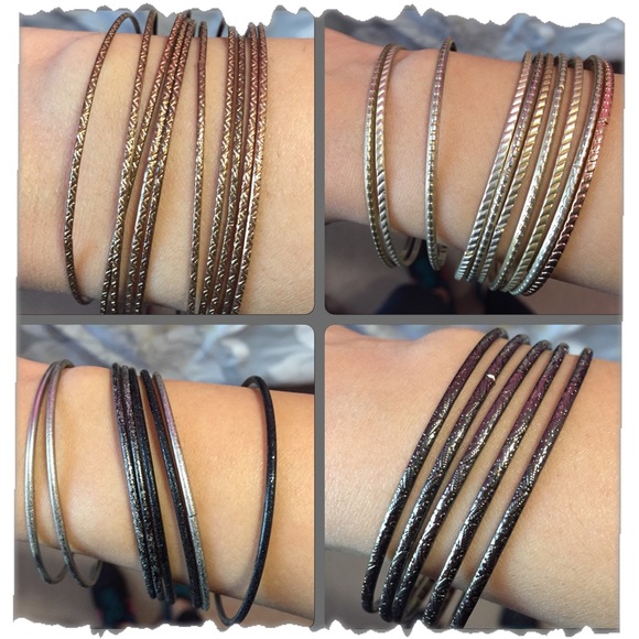 Set of 4 metal bracelets