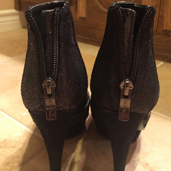 BCBG high heal platform suede combo bootie - Picture 4 of 4