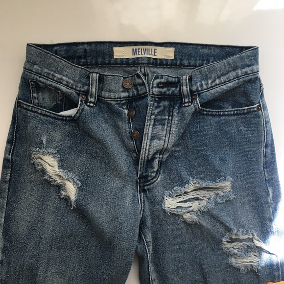 Brandy Melville destroyed boyfriend jeans