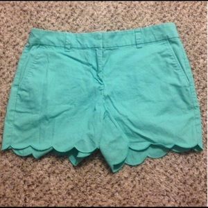 Scallop Mint Shorts