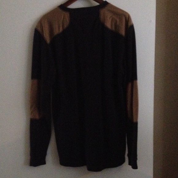 Legendary Long Sleeve - Picture 3 of 4