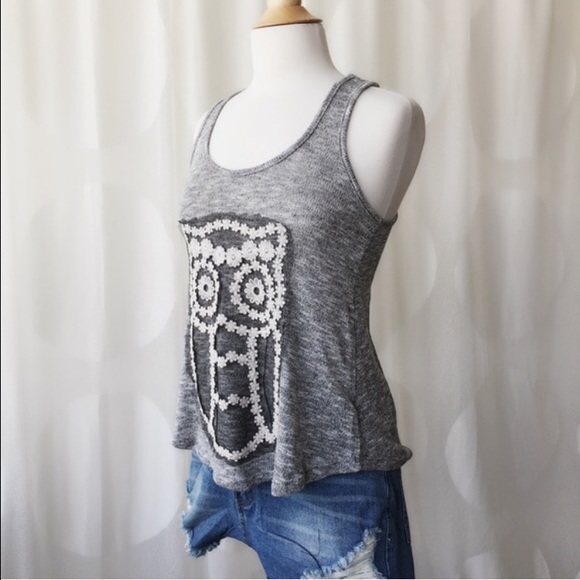 LAST ONE! •Owl tank• - Picture 2 of 4