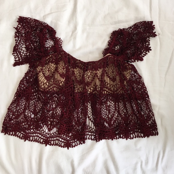 STONE COLD FOX off the shoulder lace top