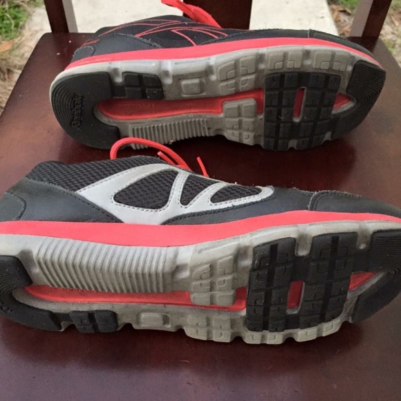 Black & Red Reeboks - Picture 2 of 3