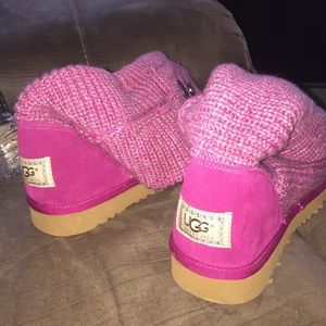 Pink Knit Uggs