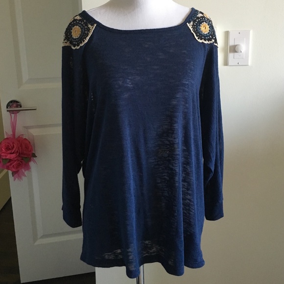 BRAND NEW NORDSTROMS TOP