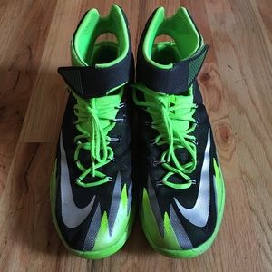 Men's Nike Zoom, US size 13