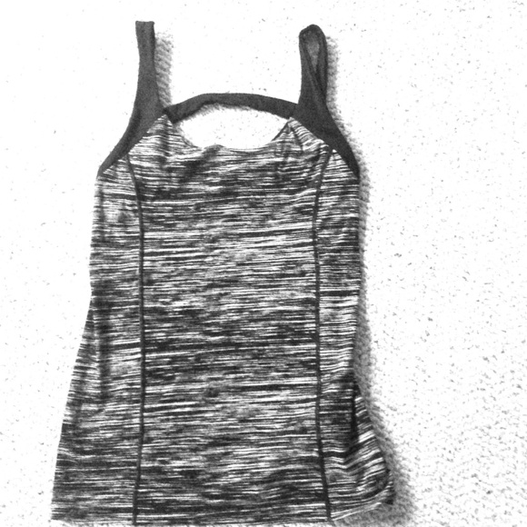 Work out top - Picture 1 of 2