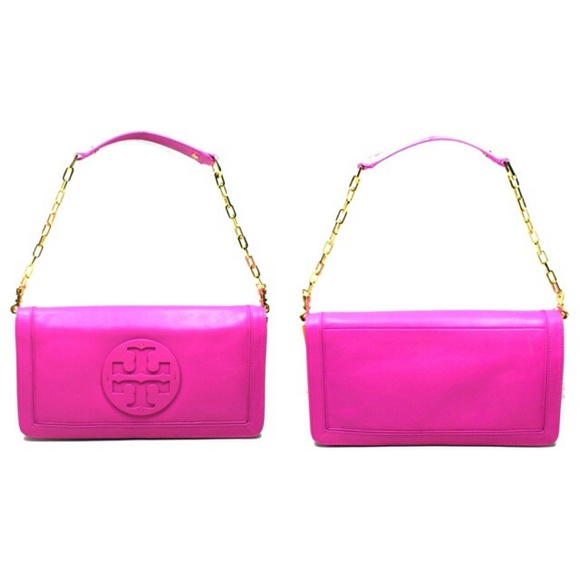Tory Burch Handbags - 🌺 Tory Burch Reva Gold Chain Clutch in Hibiscus