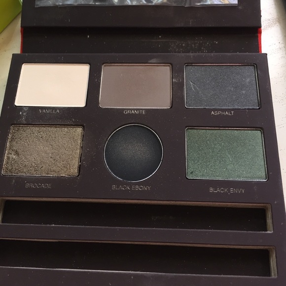 Make up bundle ! - Picture 3 of 4