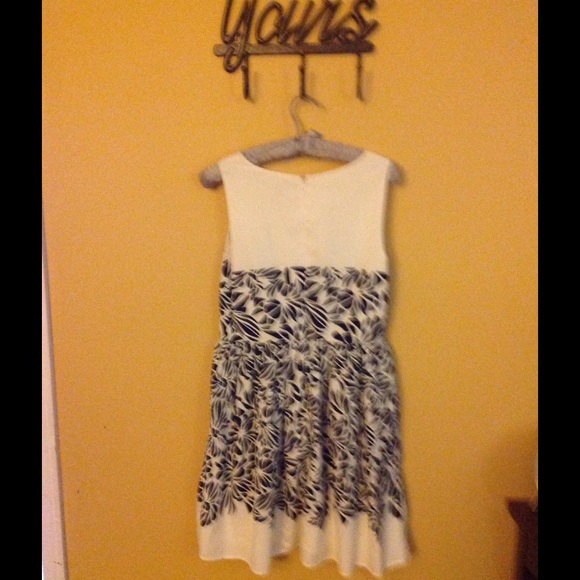 Spring Dress - Picture 2 of 3