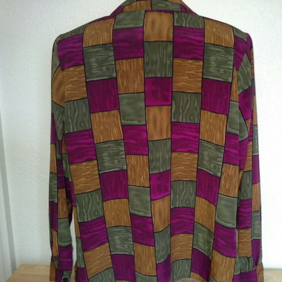 Blouse - Picture 2 of 4