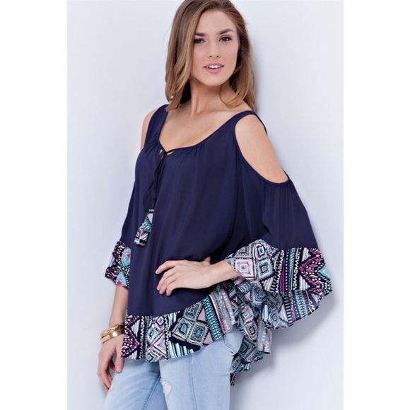 Boutique Tops - 🌟30% Bundles🌟Navy Aztec Trim Cold Shoulder Tunic