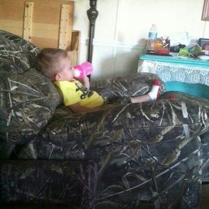 Meet your Posher, Holly