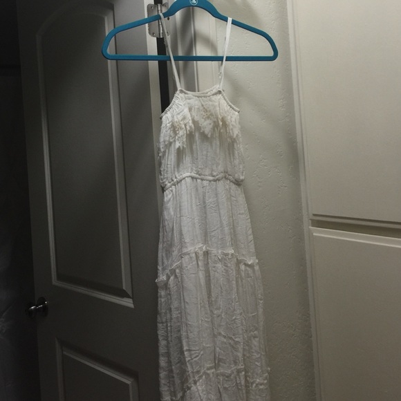 White summer dress - Picture 2 of 2
