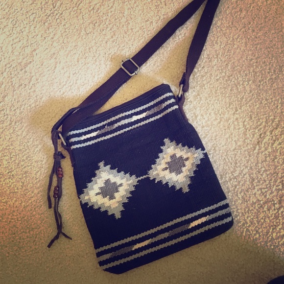 American Eagle tribal print crossbody bag