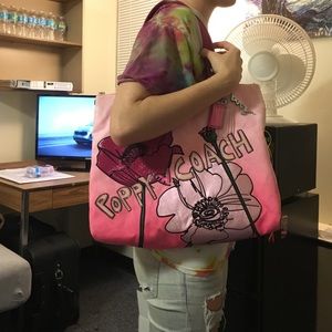 Large Coach Poppy purse
