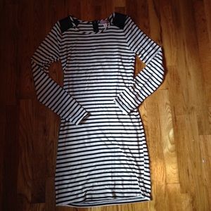 Striped dress with pleather shoulders!