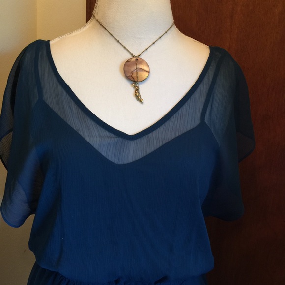 Dress - Picture 4 of 4