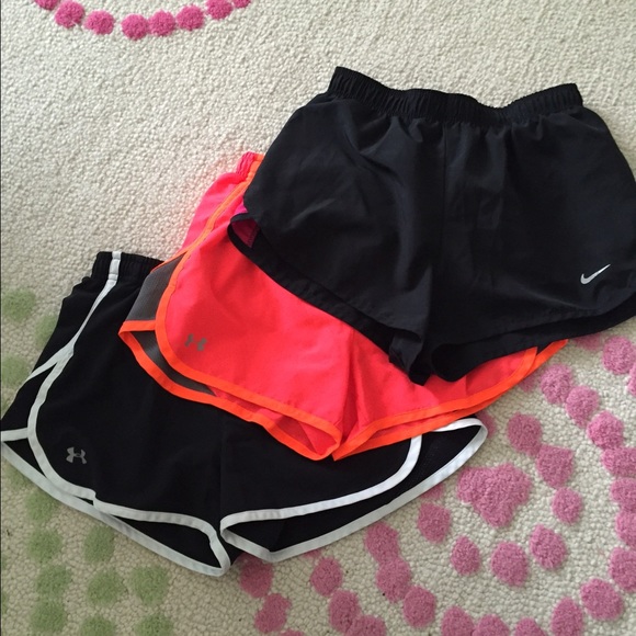 ❌SOLD❌ XS Nike and Under Armor short bundle