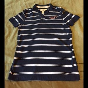 Hollister Men's 2 button shirt