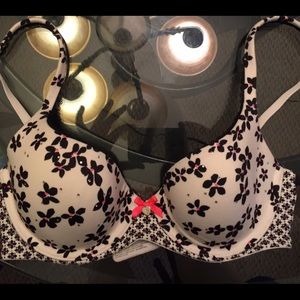 White/Black/Pink bra!
