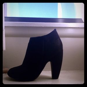 Black Heel Ankle Boots