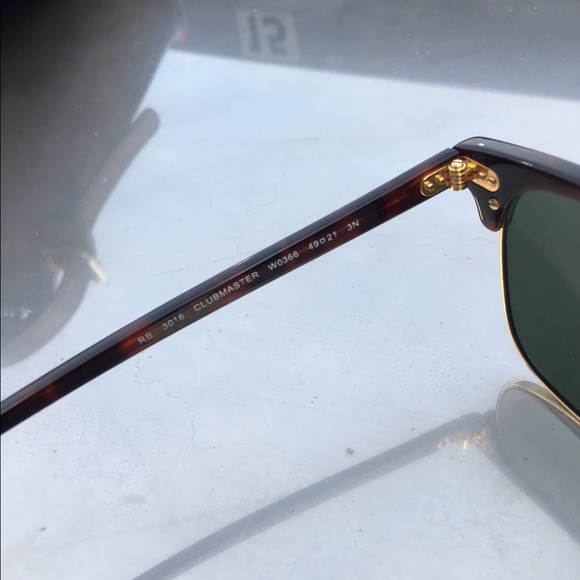 SOLD RayBan Clubmaster Sunglasses - Picture 2 of 4