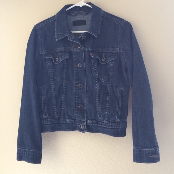 ON HOLD Levi's authentic trucker Denim Jacket