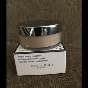 Mary Kay Mineral powder foundation