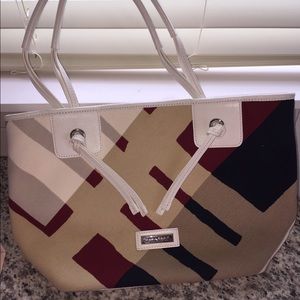 Authentic Burberry Brush Block Tote!!!!